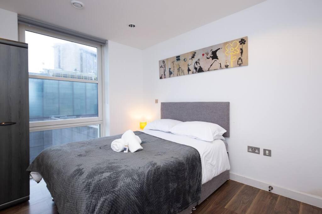 Stylish Mediacity 2Bed, Sleeps 6, Amazing Views Manchester Kültér fotó